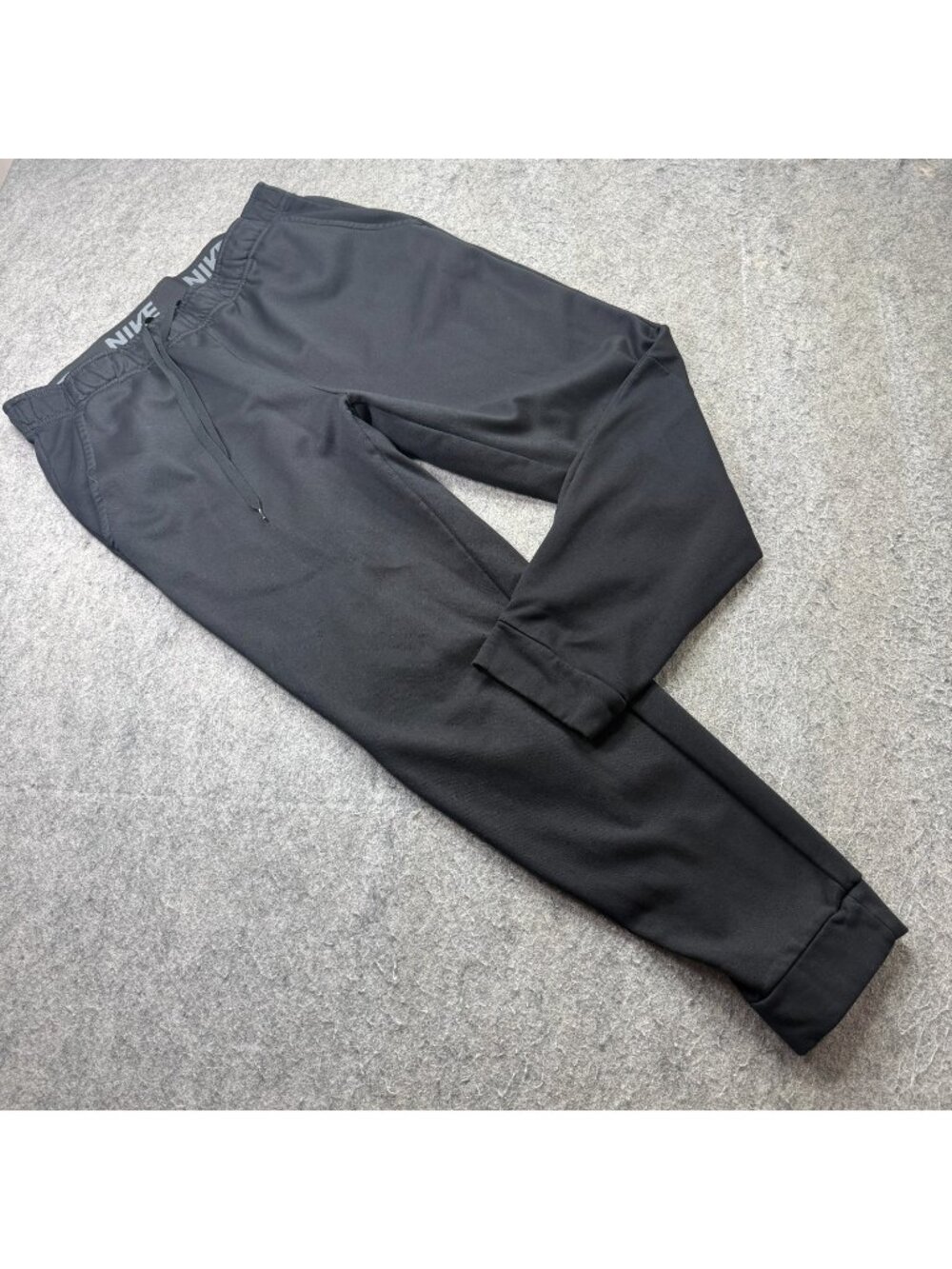 Nike Jogger Men XL Black Big Swoosh Therma Tapered Cuffed 29" Training 932257